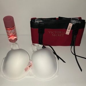 NWT VICTORIA SECRET BUNDLE